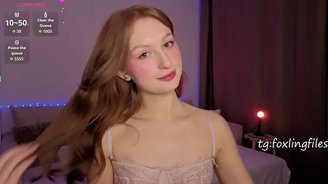 Snapshot of Betty_Twinkle chatting on February 5, 10:25 pm Betty Twinkle online show from February 5, 10:25 pm