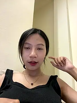 Lil-Gi online show from September 10, 3:45 pm