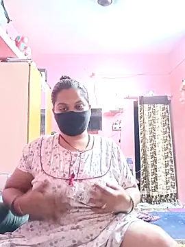 biggbobbsgirl online show from February 10, 6:23 pm