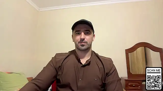 Hard to Obey online show from December 15, 6:45 pm