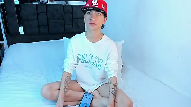 Snapshot of Thiago_Divine_ chatting on September 10, 1:00 pm Thiago Divine  online show from September 10, 1:00 pm