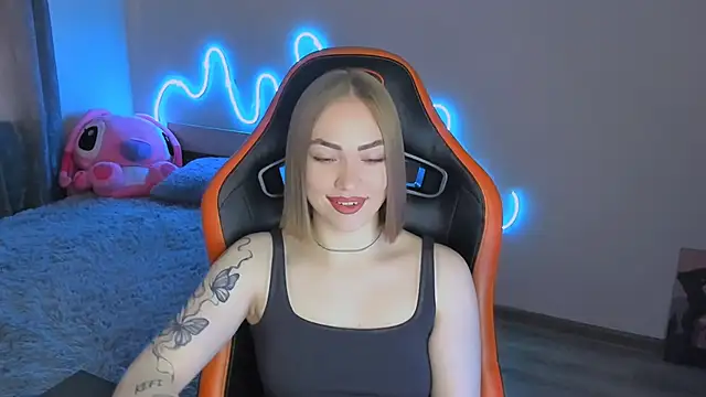 LaraKrein lk online show from April 18, 1:59 pm