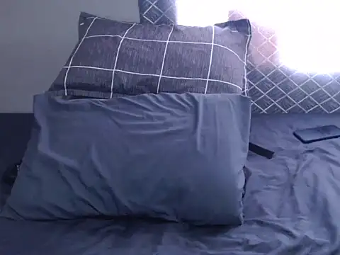 SlenderCharm98 online show from February 12, 12:00 pm