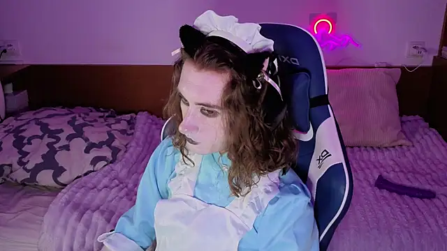 whitekittenenergy online show from September 10, 3:56 pm