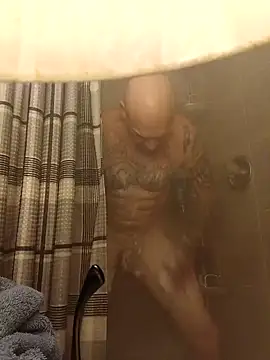 ShawnandDani7074 online show from February 16, 2:57 pm