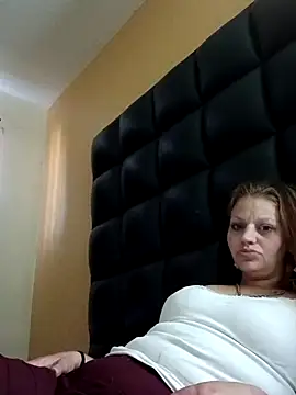 IrishGoddess69247 online show from March 3, 4:46 pm