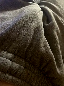 Snapshot of MuzzyFacing chatting on October 2, 12:56 pm MuzzyFacing online show from October 2, 12:56 pm