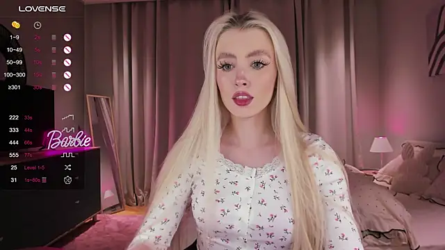 sashaloveyou online show from April 10, 7:51 pm