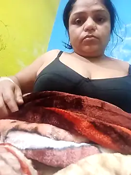 Snapshot of Exotic-bhabhi chatting on December 21, 6:26 pm Exotic-bhabhi online show from December 21, 6:26 pm