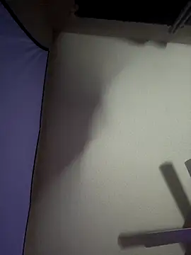 Triggerhappycj100 online show from November 30, 3:21 am