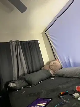 Triggerhappycj100 online show from February 4, 10:43 am