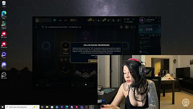 Snapshot of Privad_ravenna chatting on May 8, 12:38 am Privad ravenna online show from May 8, 12:38 am
