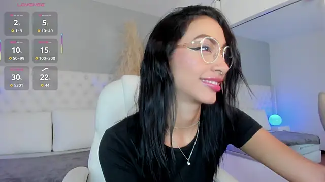 Snapshot of Ebonysweet__ chatting on June 18, 7:40 pm Ebonysweet online show from June 18, 7:40 pm