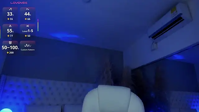 Snapshot of Ebonysweet__ chatting on June 26, 8:46 pm Ebonysweet online show from June 26, 8:46 pm
