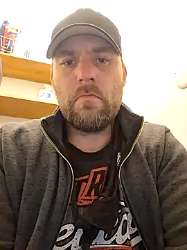 Bamse28 online show from April 11, 2:43 pm