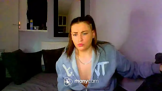 Snapshot of MARRIED-MAN-FETISH chatting on February 13, 4:19 am MARRIED-MAN-FETISH online show from February 13, 4:19 am