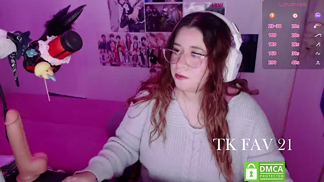 Snapshot of Pink_girl0n chatting on June 5, 1:50 pm Pink girl0n online show from June 5, 1:50 pm