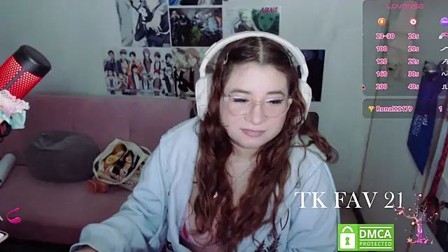 Snapshot of Pink_girl0n chatting on July 10, 3:11 am Pink girl0n online show from July 10, 3:11 am