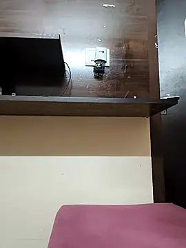 modelnishu online show from March 10, 3:06 pm