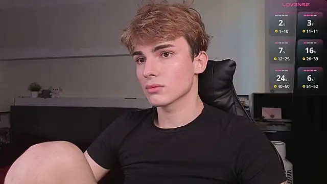 Snapshot of mystic_evan chatting on July 9, 6:12 pm mystic evan online show from July 9, 6:12 pm