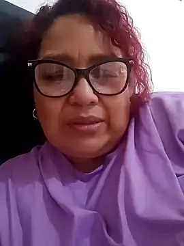 ladytropical1 online show from September 22, 12:40 pm