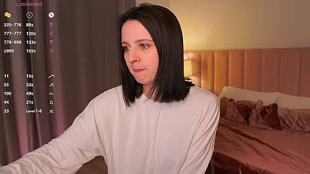 LilLisa online show from April 18, 11:03 am