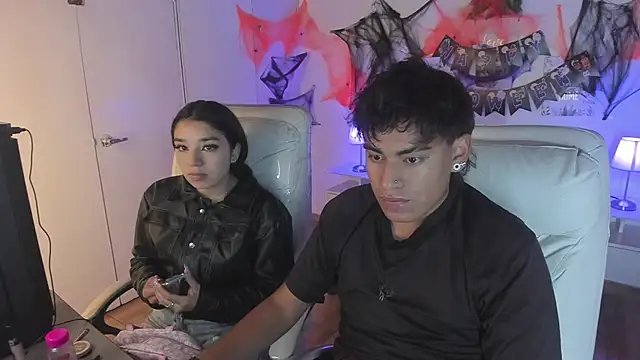 Yiing and yang online show from October 21, 10:38 am