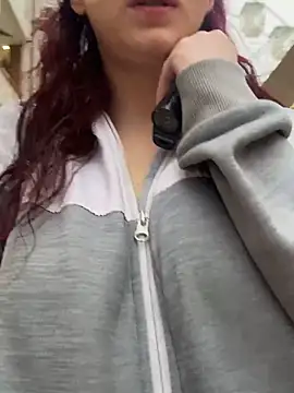 raen001 online show from November 14, 9:08 am