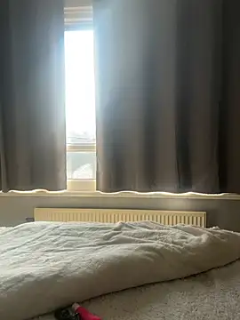 raen001 online show from March 21, 2:20 pm