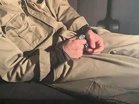 CAMEL1913 online show from November 14, 5:11 pm