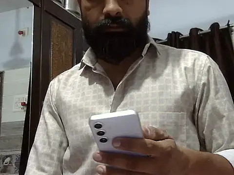 autophile-indian online show from April 17, 3:37 pm