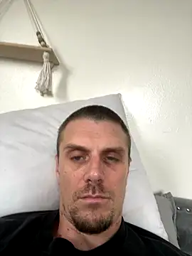 Snapshot of alwayshorny90 chatting on September 24, 7:28 pm alwayshorny90 online show from September 24, 7:28 pm