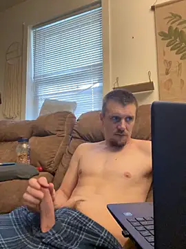 Snapshot of alwayshorny90 chatting on October 7, 12:24 pm alwayshorny90 online show from October 7, 12:24 pm