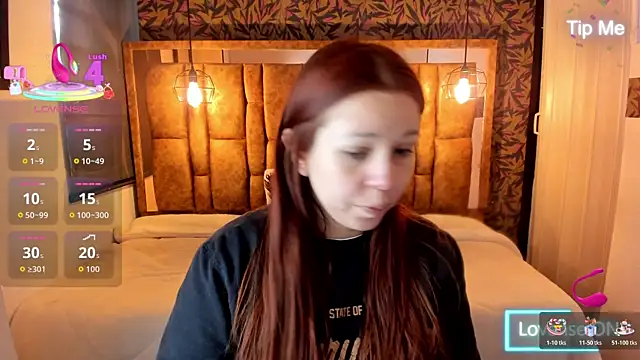 Isa Thompson   online show from December 18, 12:11 pm