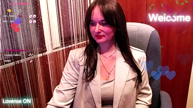 Snapshot of MilaRay chatting on April 17, 3:37 pm MilaRay online show from April 17, 3:37 pm