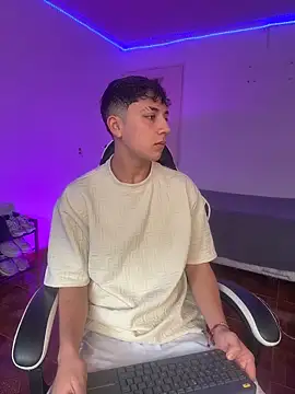 Casper   kyy online show from November 15, 6:59 pm