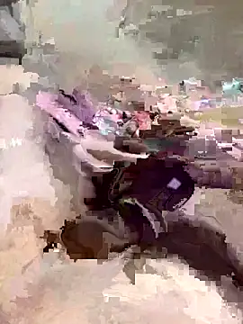 Snapshot of entraparasaber chatting on October 12, 6:56 am entraparasaber online show from October 12, 6:56 am