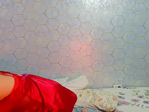 Snapshot of cherrymoves chatting on February 12, 12:44 pm cherrymoves online show from February 12, 12:44 pm
