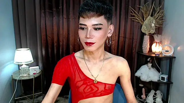 Snapshot of MissTransStella69 chatting on September 18, 7:32 am MissTransStella69 online show from September 18, 7:32 am