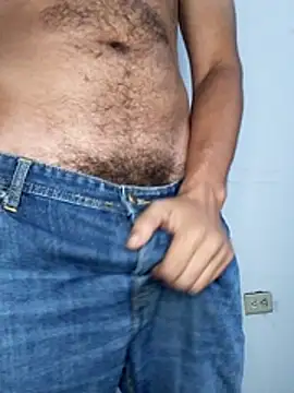 Snapshot of Bosssweet22cm chatting on February 20, 4:31 am Bosssweet22cm online show from February 20, 4:31 am