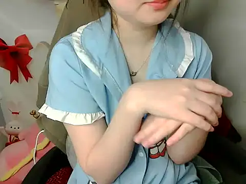 Snapshot of leisure_crime23 chatting on February 4, 12:33 pm leisure crime23 online show from February 4, 12:33 pm