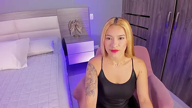 LexxyBunny  online show from November 6, 11:33 am