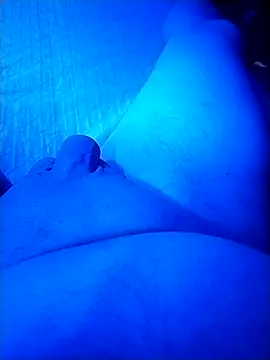 Snapshot of havefun35 chatting on April 7, 9:04 pm havefun35 online show from April 7, 9:04 pm