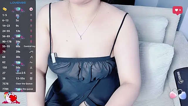 Snapshot of BabeFaceless chatting on May 14, 11:00 pm BabeFaceless online show from May 14, 11:00 pm