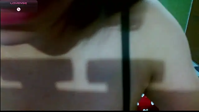 Snapshot of hiilarybrown chatting on May 30, 11:13 pm hiilarybrown online show from May 30, 11:13 pm