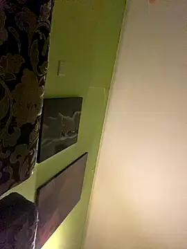 Snapshot of BeckiXrose chatting on September 21, 9:05 pm BeckiXrose online show from September 21, 9:05 pm