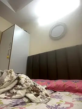 milf banger121 online show from November 19, 6:24 am