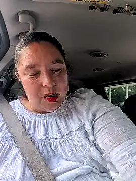 Snapshot of lil-gemini-hippy chatting on May 26, 3:52 pm lil-gemini-hippy online show from May 26, 3:52 pm