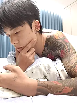 Snapshot of junjun1189 chatting on July 16, 12:00 pm junjun1189 online show from July 16, 12:00 pm