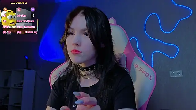 Sophie SkyAngel online show from December 14, 2:33 pm